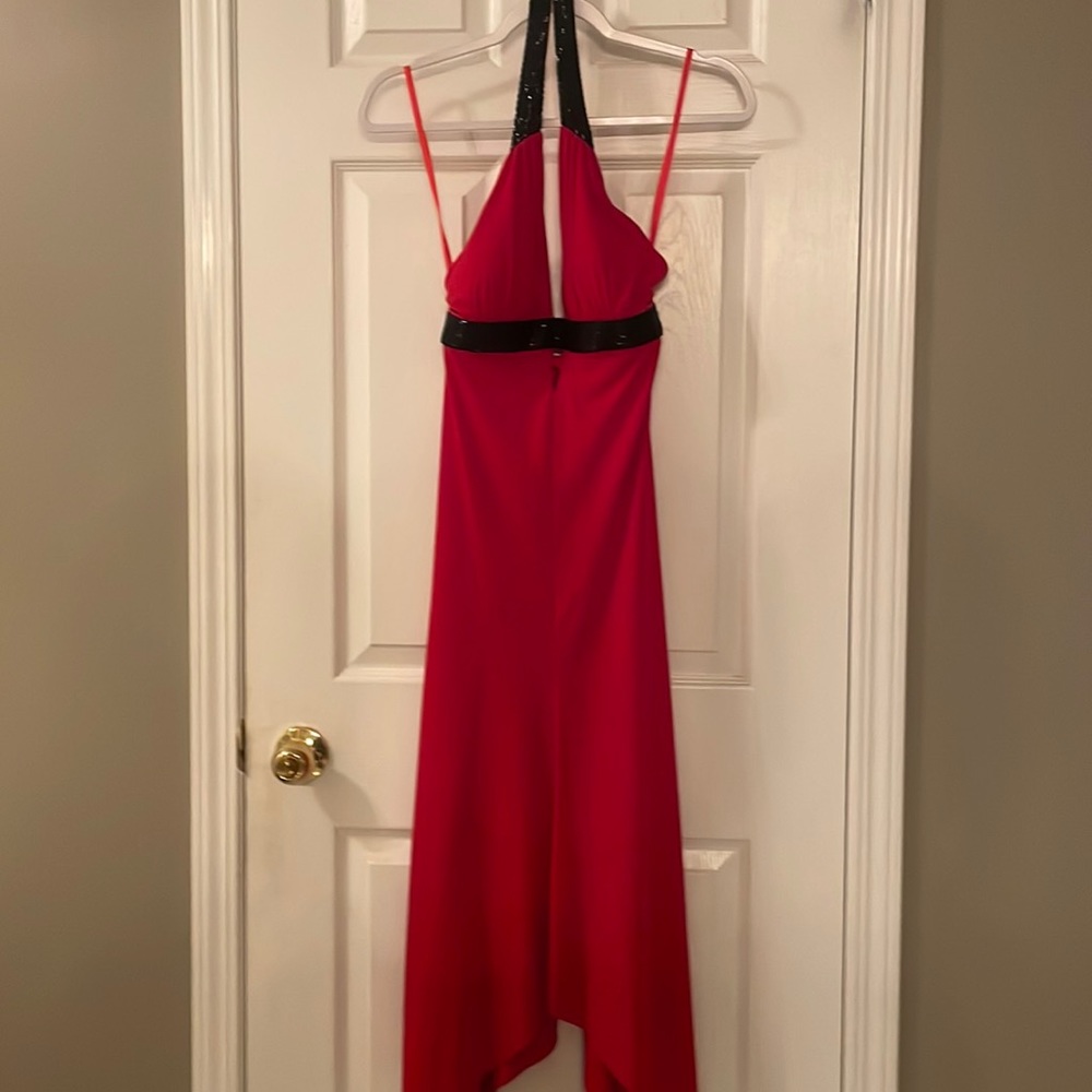 Stunning red Cache dress size 6 prom formal wedding black tie event